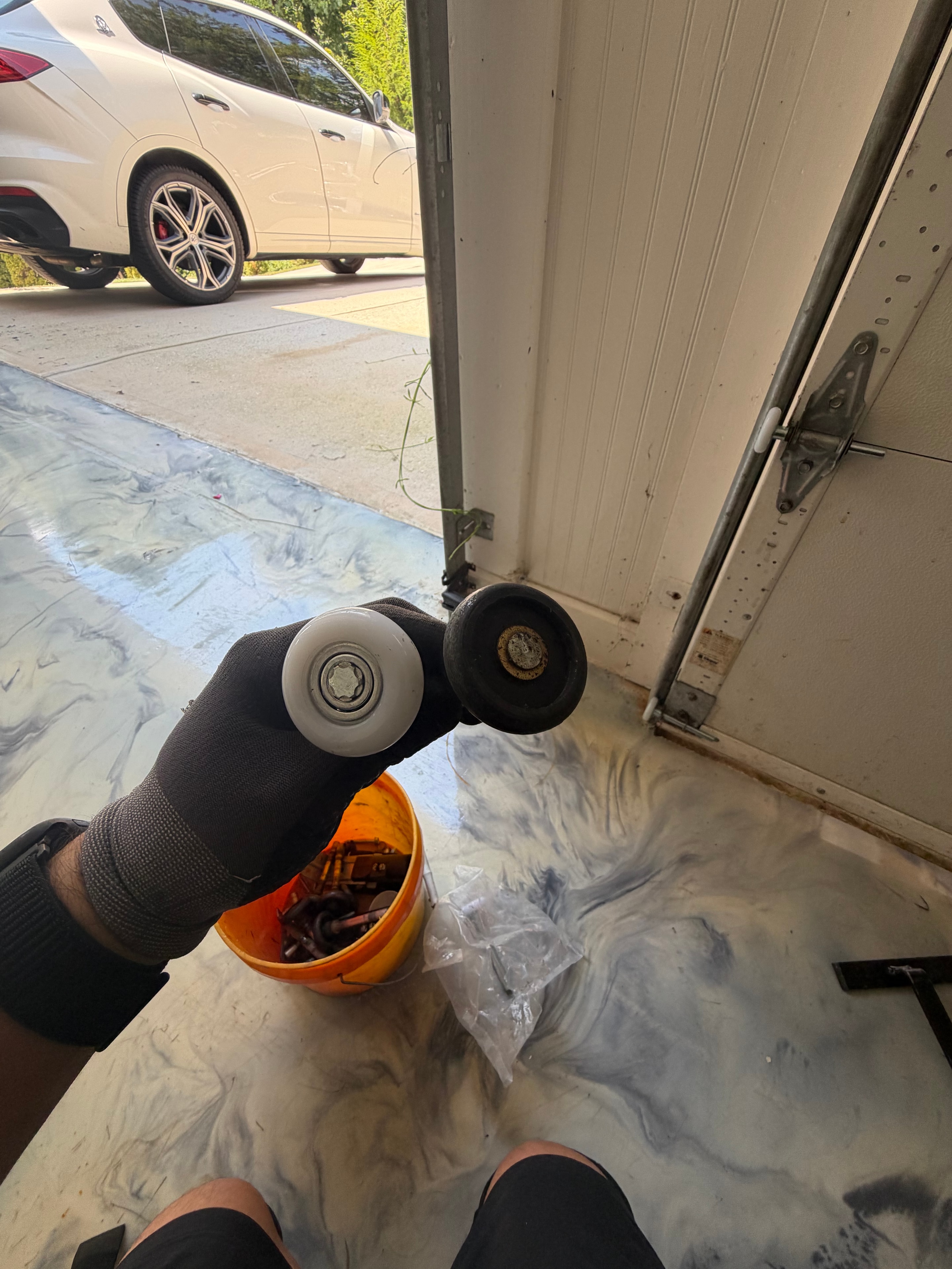 Garage door roller replacement